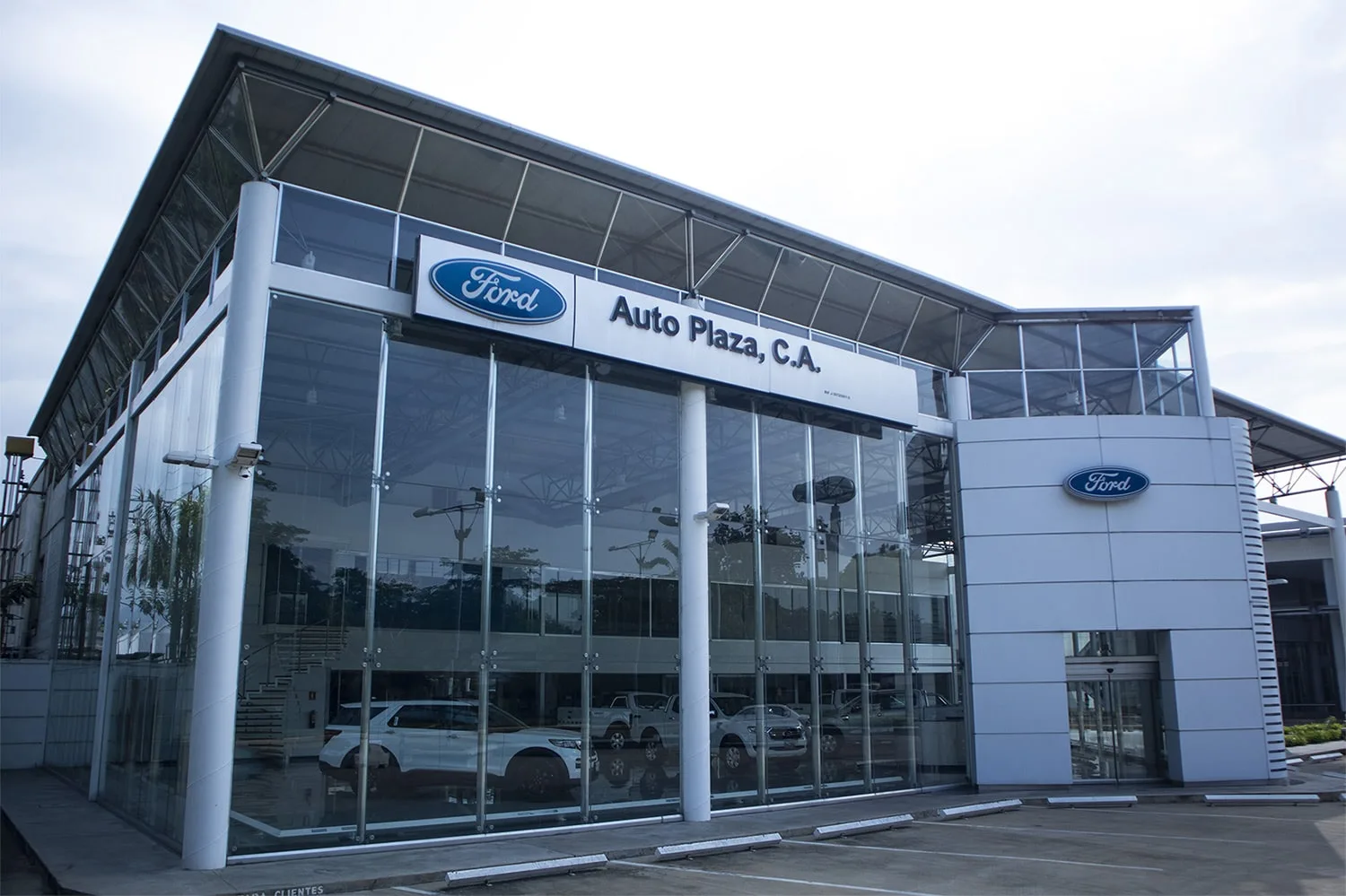 Auto Plaza, Concesionario Ford autorizado en Maracay