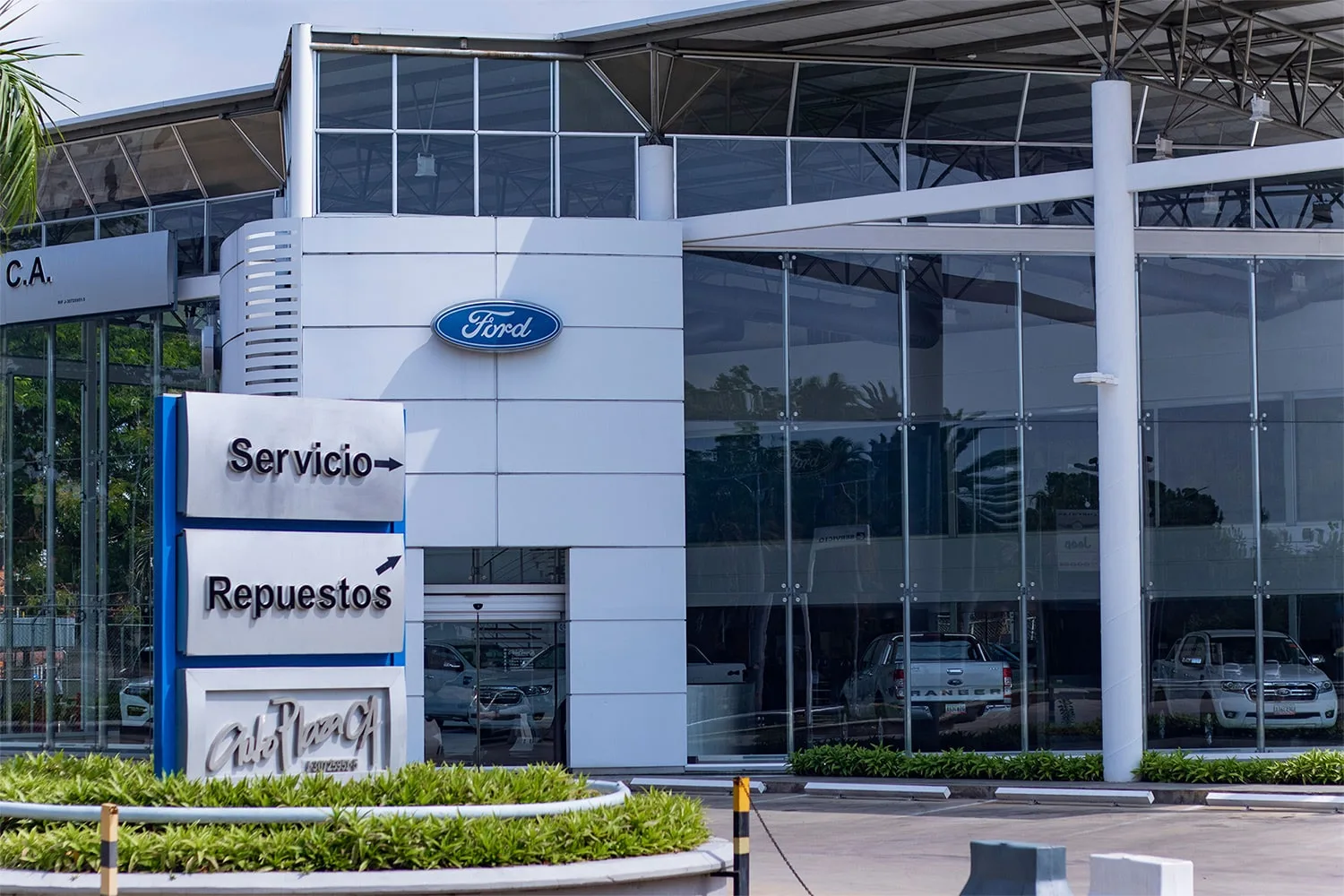 Auto Plaza, Concesionario Ford autorizado en Maracay