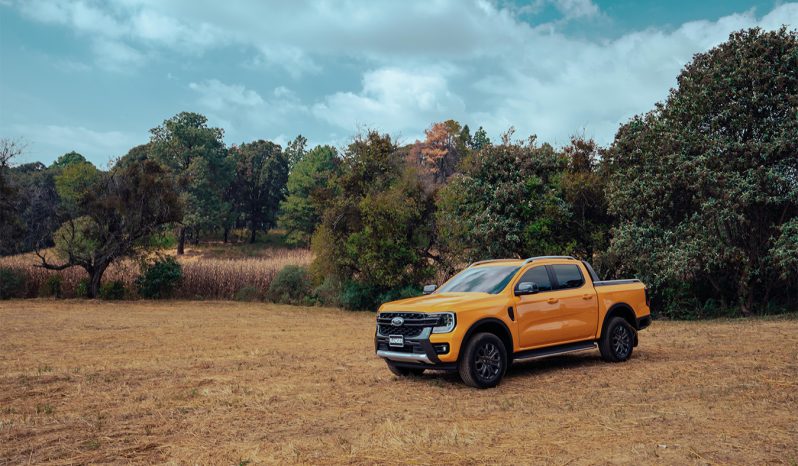 FORD RANGER GASOLINA WILDTRAK 4×4 2024 lleno