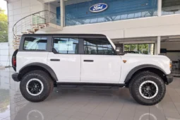 FORD BRONCO BADLANDS 4X4 2025 lleno